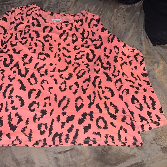NWOT Seed To Style Animal Print Long Sleeve Top - Picture 3 of 14